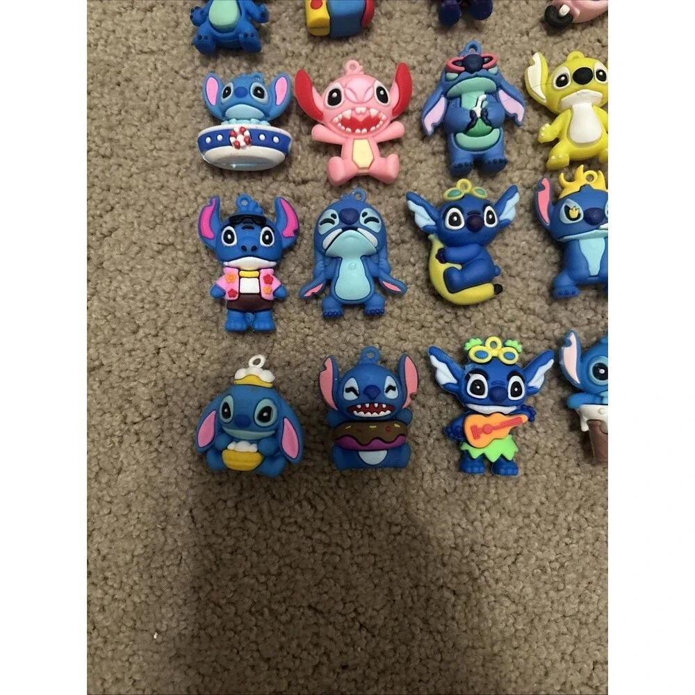 Lot Of 27 Lilo Stitch Vinyl  Keychain Cartoon  Keychain Hanging Pendants
